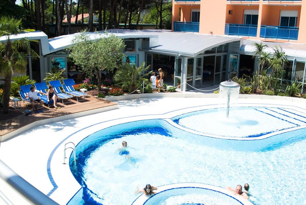 Hotel Grand Esplanada 4*